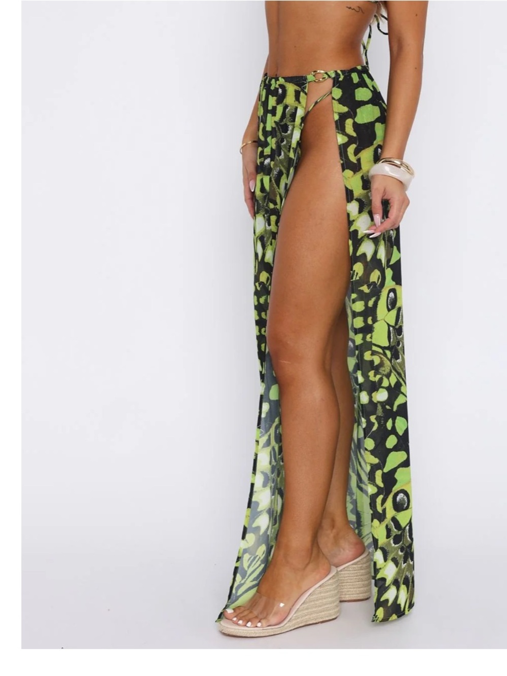 White Fox Boutique Tropical Life Lime & Black High-Slit Beach Sarong